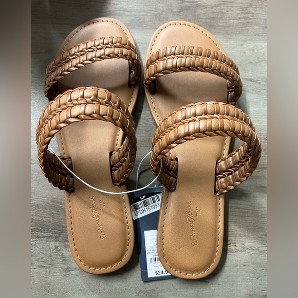 Women's Kimmy Slide Sandals - Universal Thread - Picture 4 of 4